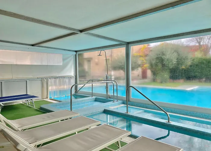 Con Piscina Termale شقة *